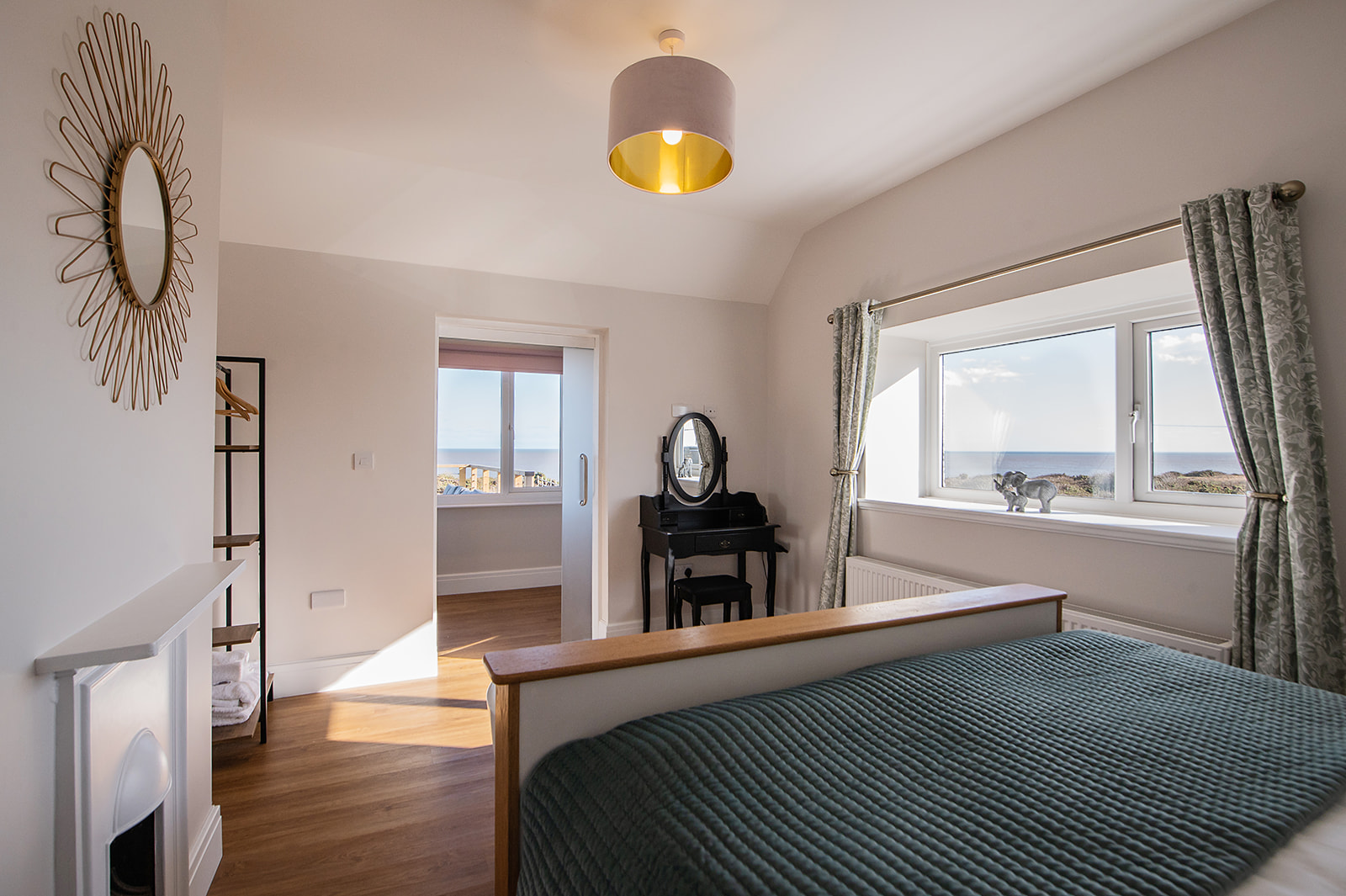 South bed - stunning sea views