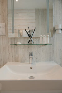 Watchroom - Bathroom